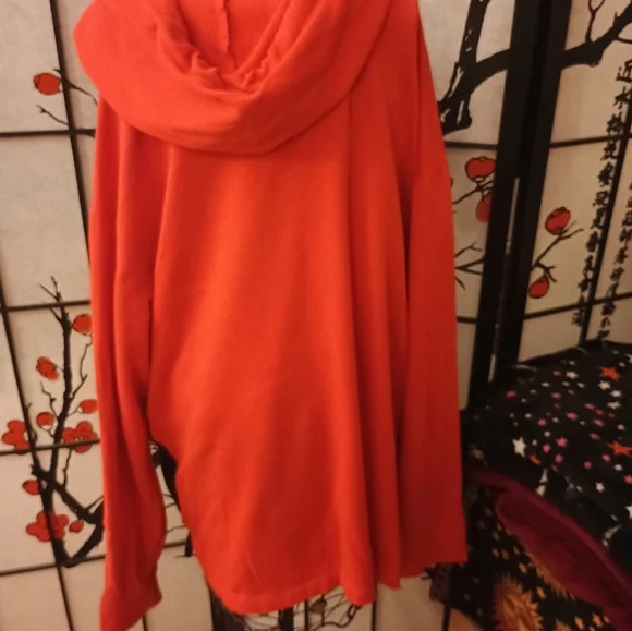 🌟Host Pick🌟 VICTORIA'S SECRET PINK Red and Black Hoodie Sweater - Picture 3 of 4